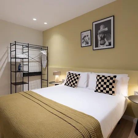 U-nique Muntaner Apartament